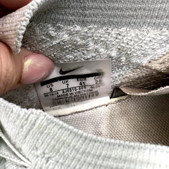 Nike Air VaporMax Flyknit 3 Womans 9.5 Mens 8 Running Shoes Pure Platinum - Picture 12 of 14